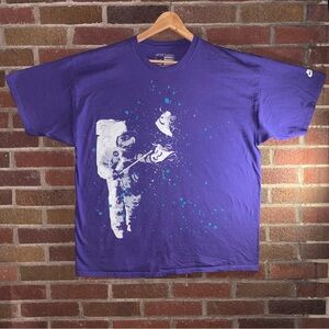 Size XXL - Nike Spacewalker Graphic Crewneck Short Sleeve T-Shirt
